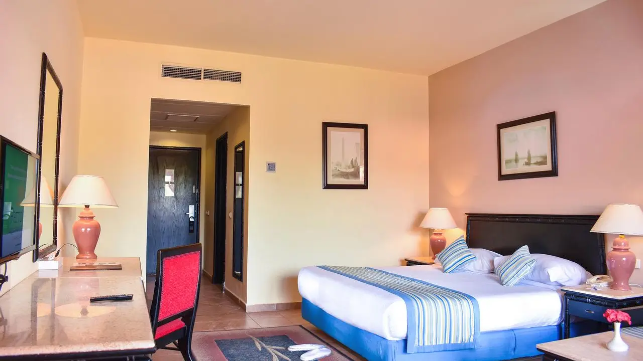 الفندق باروتيل أكوا بارك - شرم الشيخ